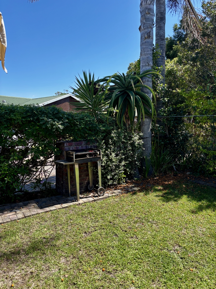 2 Bedroom Property for Sale in Keurboomstrand Western Cape